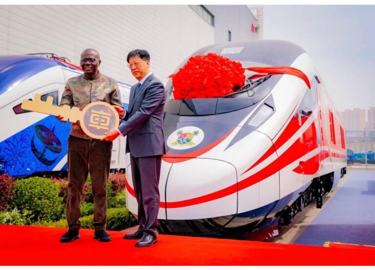 Lagos Takes Delivery of New Trains for Red Line Lagos Takes Delivery of New Trains for Red Line